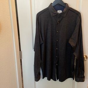 New Cremieux men's knit high end shirt nearly new